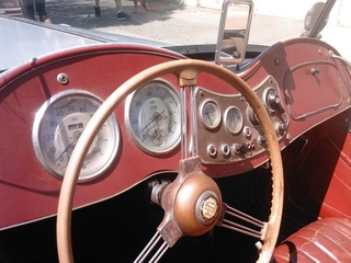 Illustration for article titled 1953 MG TD